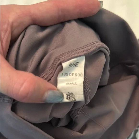 Darc Sport She Wolves Graphic Leggings Set in Black and mauve GUC bundle - Picture 3 of 6